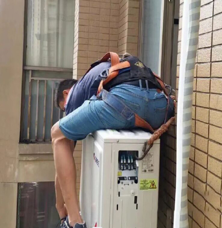 嫩江空调移机
